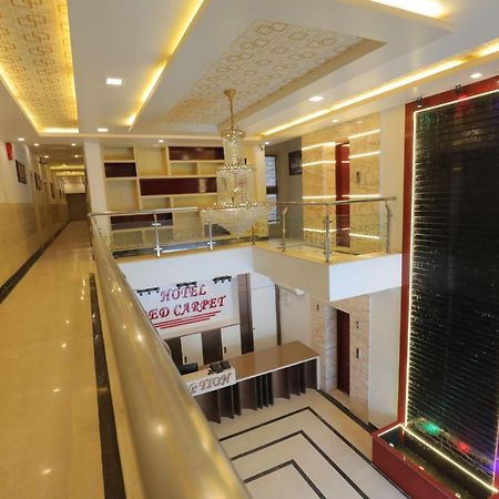 Hotel Sahib'S Red Carpet - The Family & Corporate Hotel อัครา ภายนอก รูปภาพ
