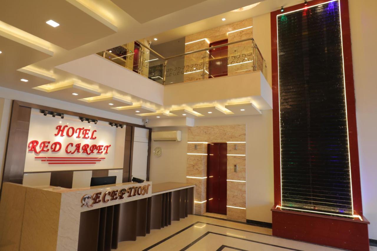 Hotel Sahib'S Red Carpet - The Family & Corporate Hotel อัครา ภายนอก รูปภาพ